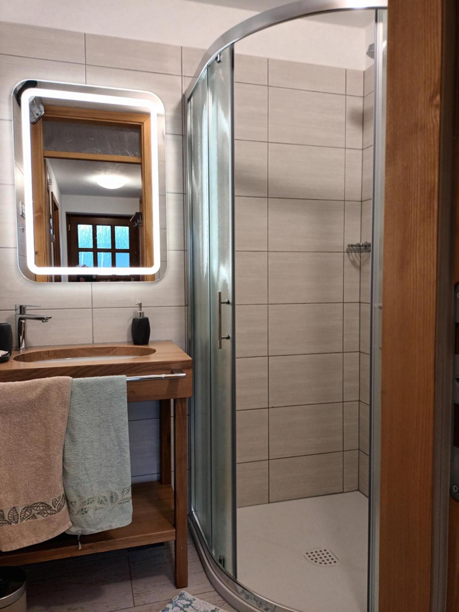 Apartma Ana Ida Srpenica Buitenkant foto